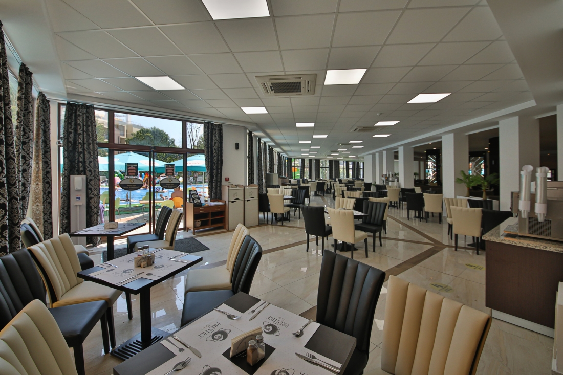 Prestige Hotel & Aquapark
